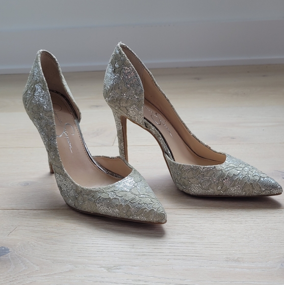 JESSICA SIMPSON | Silver Heels - Picture 2 of 10